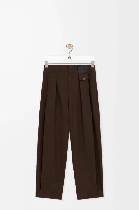 LOEWE logo-patch pleated trousers