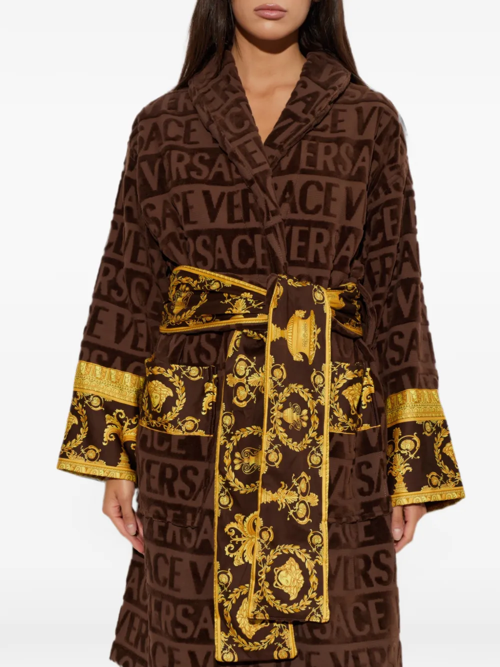 Versace Home 아이 러브 바로크 로고 프린트 가운 In Multi