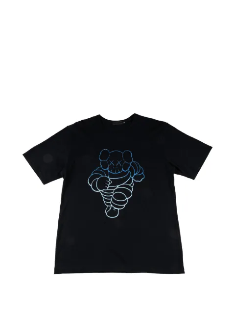 KAWS Chum-print T-shirt