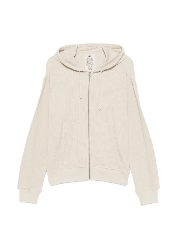 36670340_69139603_600.jpg