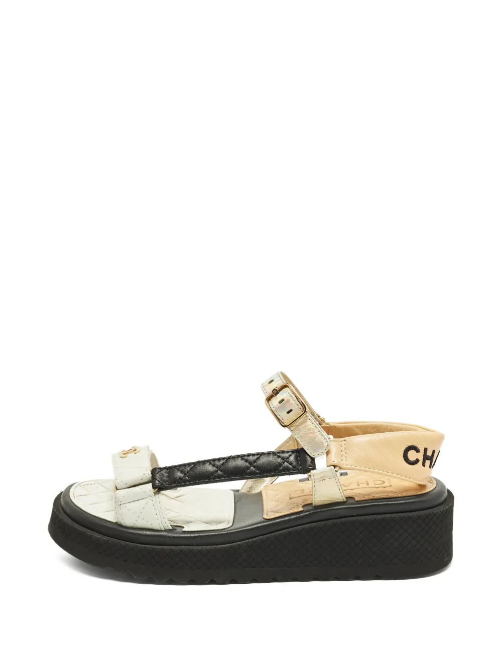 CHANEL Pre-Owned quilted buckle-strap sandals - Weiß