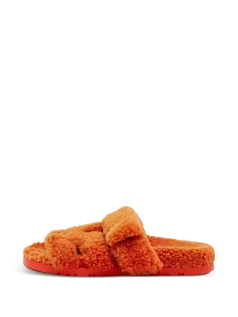 Hermès Pre-Owned Chypre shearling sandals