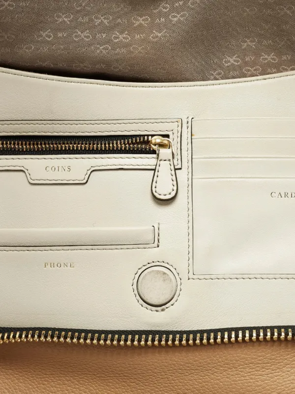 Anya Hindmarch レザーショルダーバッグ | ブラウン | FARFETCH JP