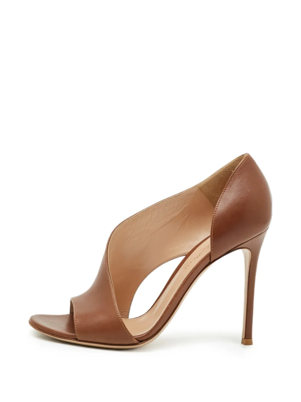 Gianvito Rossi bottines à bout ouvert et découpe - Marron Gianvito Rossi bottines à bout ouvert et découpe - Marron