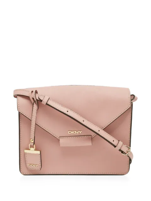 DKNY bolsa de hombro estilo sobre con solapa