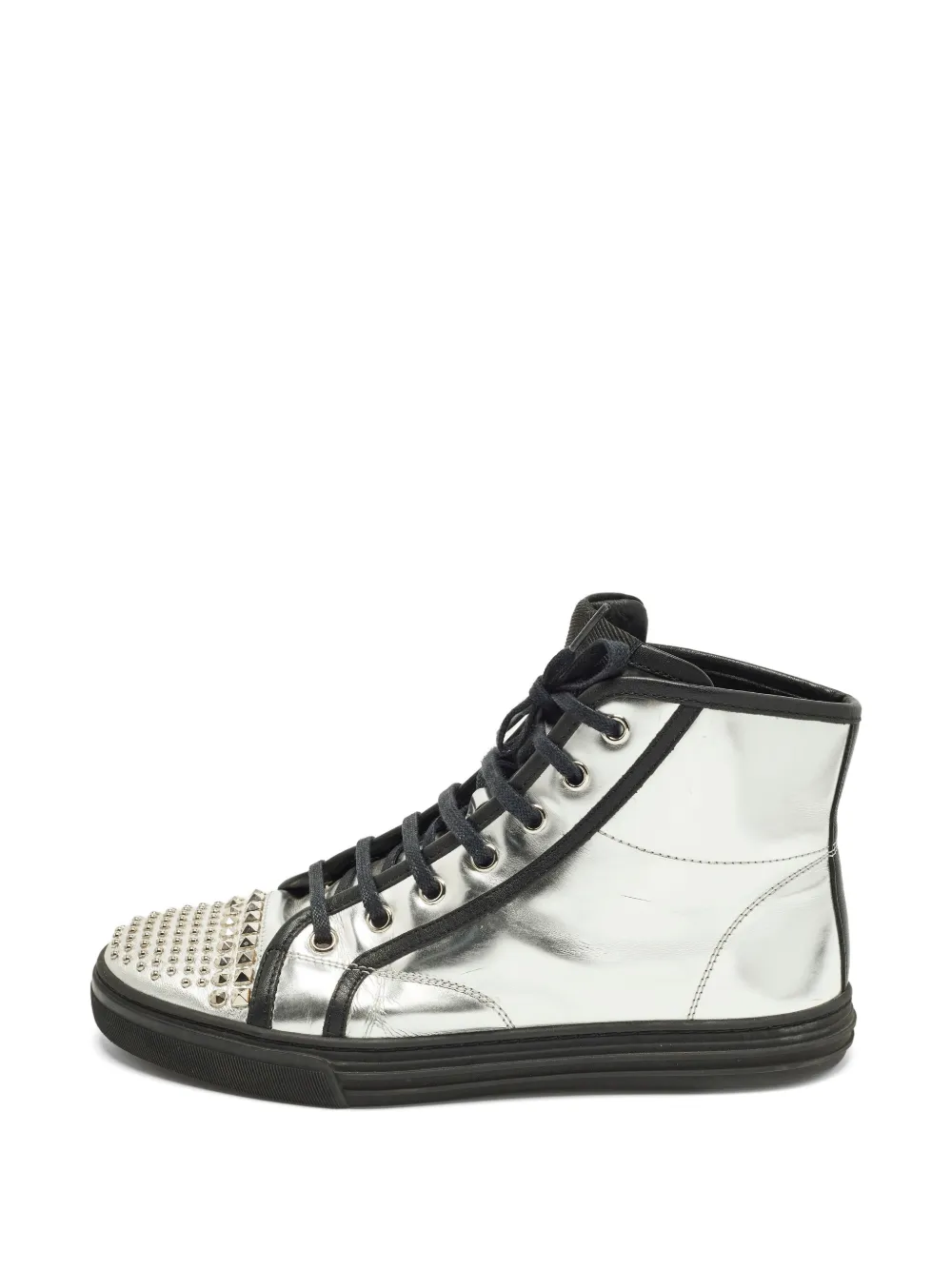 Gucci Pre-Owned stud-embellished leather sneakers - Silber