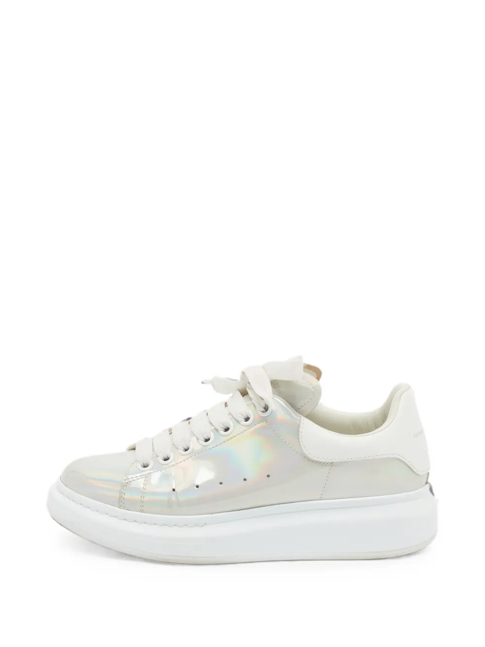 Alexander McQueen Pre-Owned Oversized iridescent sneakers - Weiß