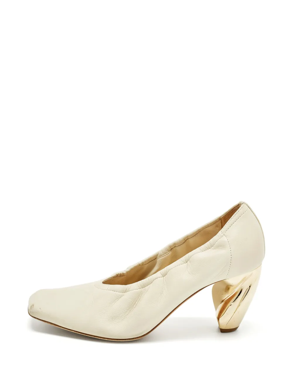 Christian Dior Pre-Owned scrunch square-toe pumps - Nude