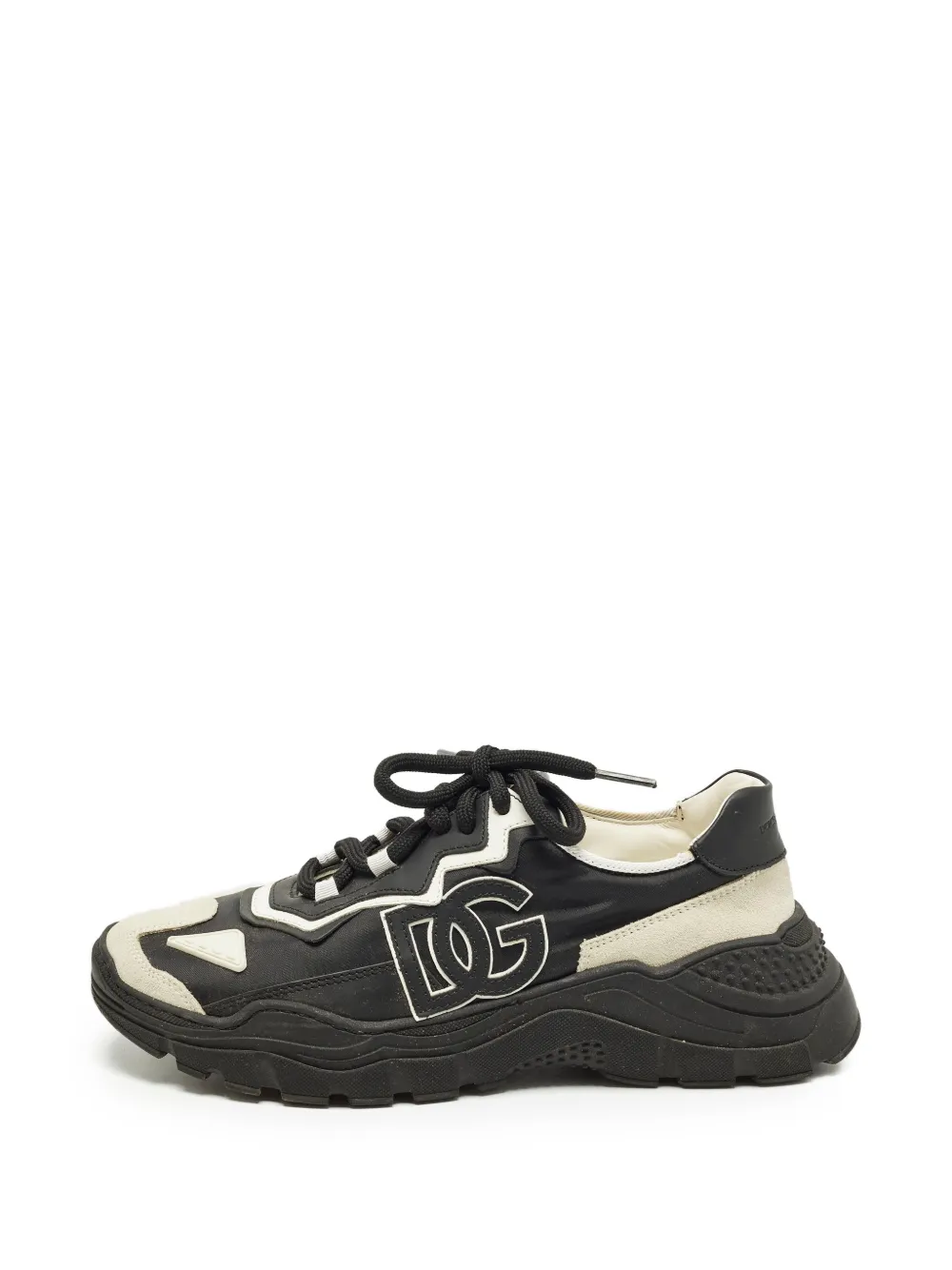 Dolce & Gabbana Pre-Owned Daymaster lace-up sneakers - Nero