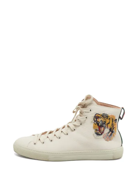 Gucci Pre-Owned zapatillas altas con tigre bordado