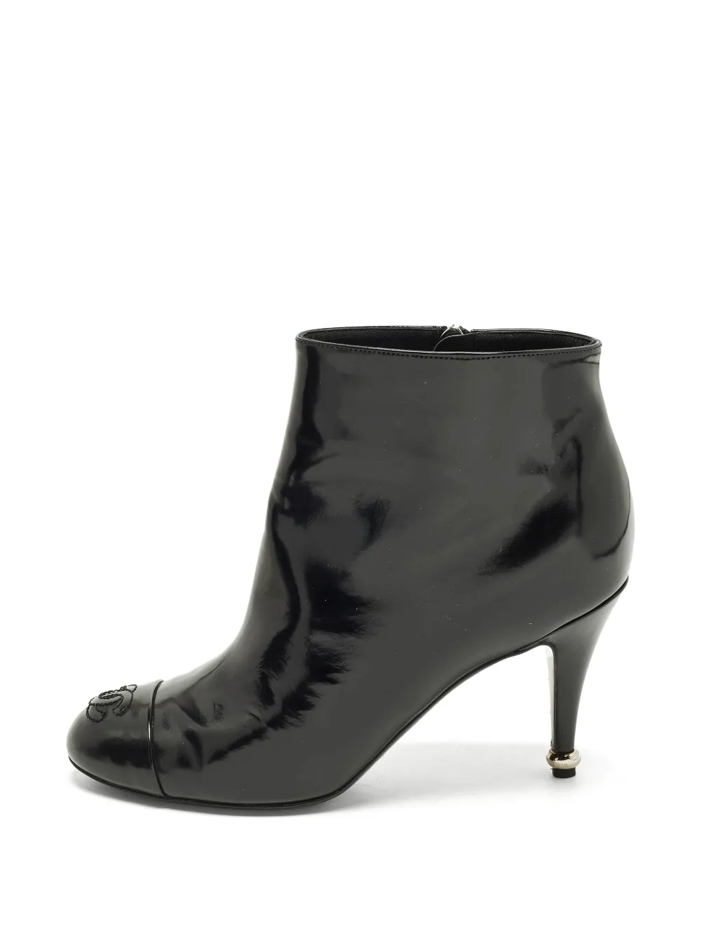 CHANEL Pre-Owned CC-cap-toe ankle boots - Black