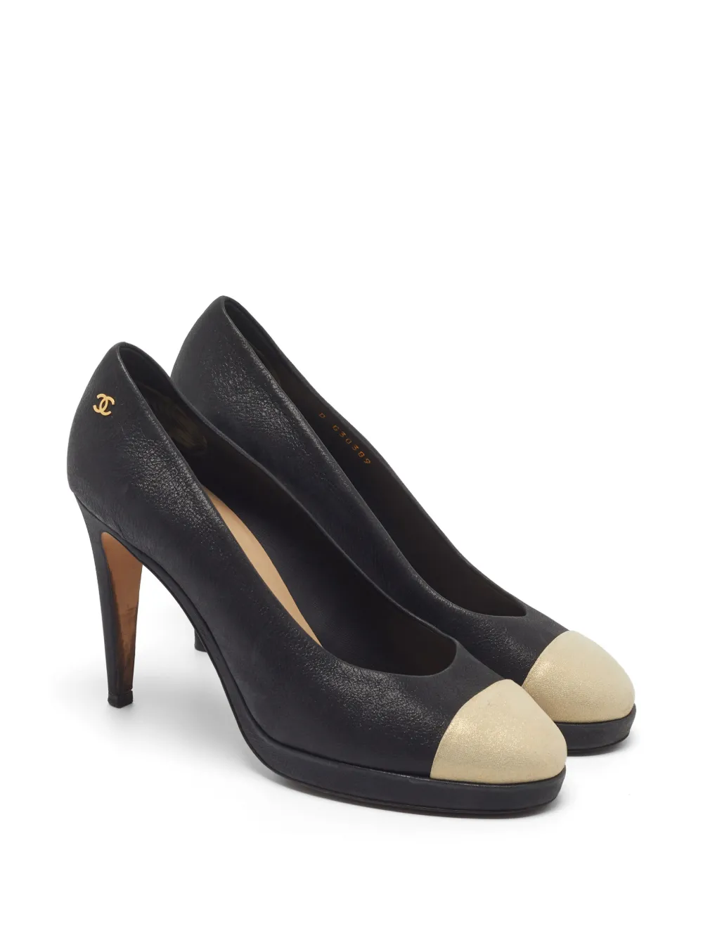 CHANEL Pre-Owned CC Pumps mit runder Kappe - Schwarz