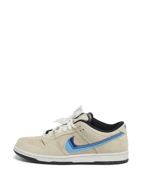 Nike Vintage Sneakers SB Dunk Truck It