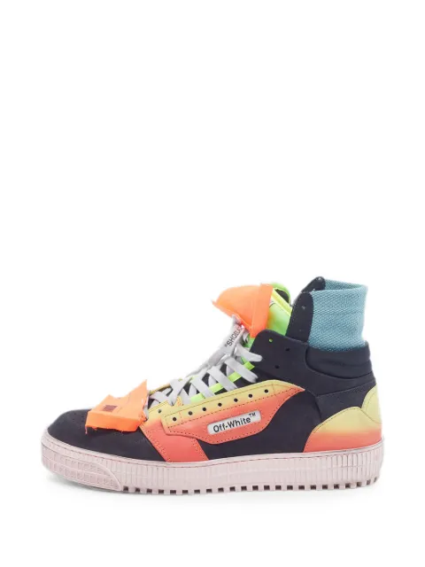 Off-White Pre-Owned Off Court 3.0 sneakers