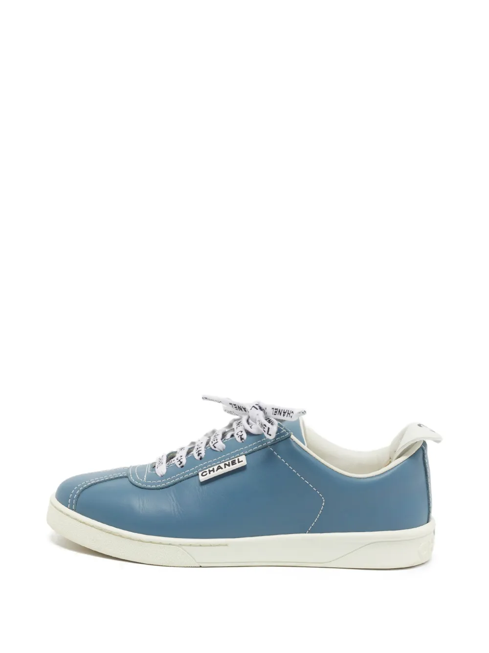 CHANEL Pre-Owned CC lace-up sneakers - Blau