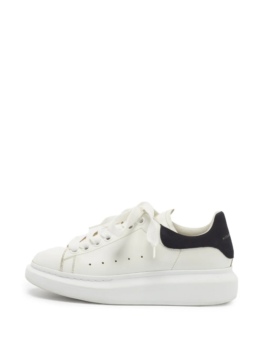 Alexander McQueen Pre-Owned Oversized low-top sneakers - White