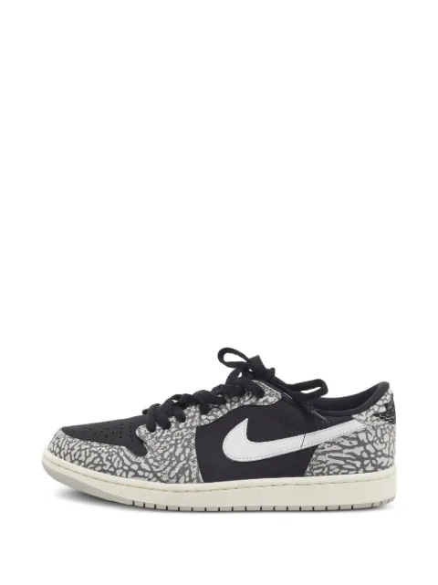 Jordan Air Jordan 1 Retro OG sneakers