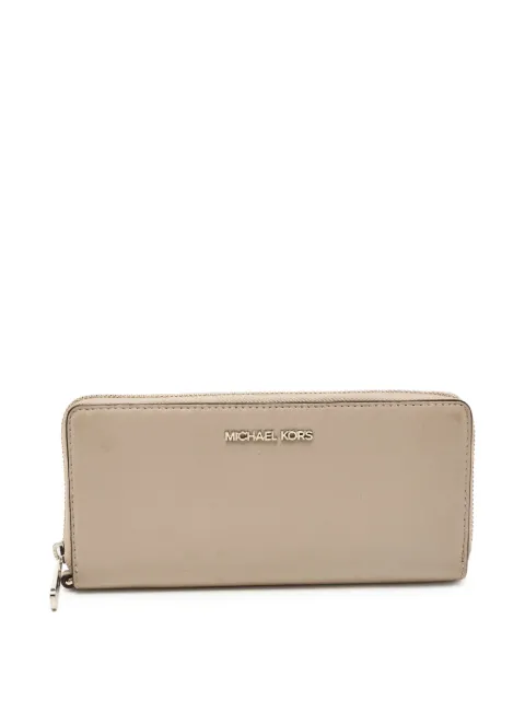 Michael Kors Vintage Zip-around continental wallet