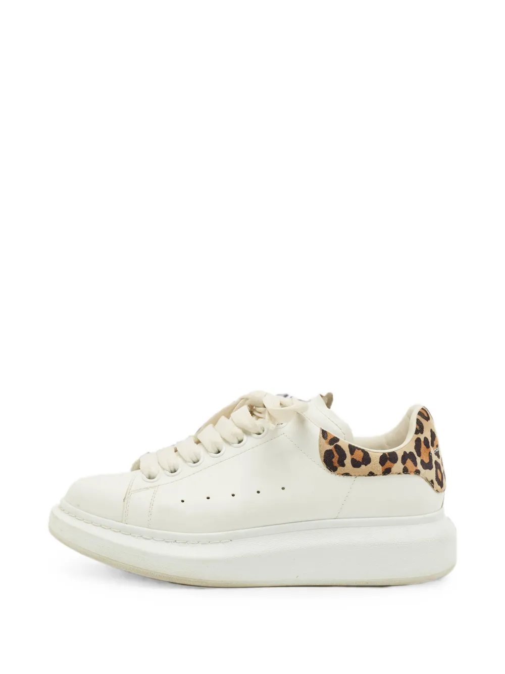 Alexander McQueen Pre-Owned leather low-top sneakers - White