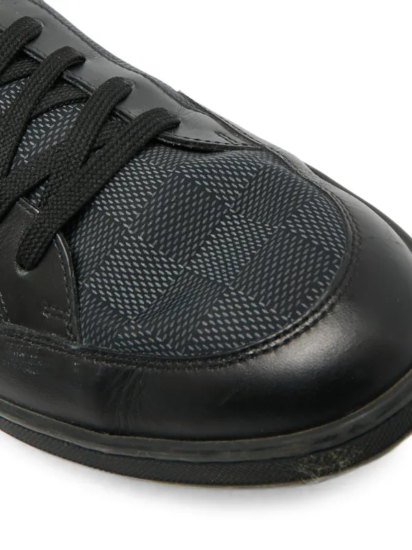 Louis Vuitton Pre-Owned Offshore Damier Graphite Sneakers | Black