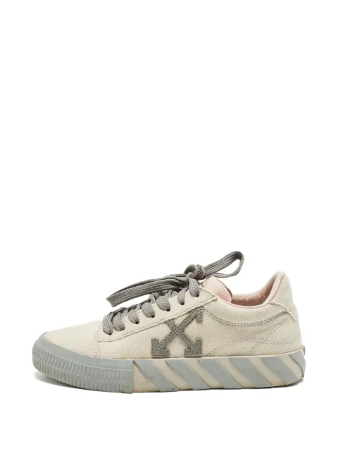 Off-White Pre-Owned Vulcanized sneakers