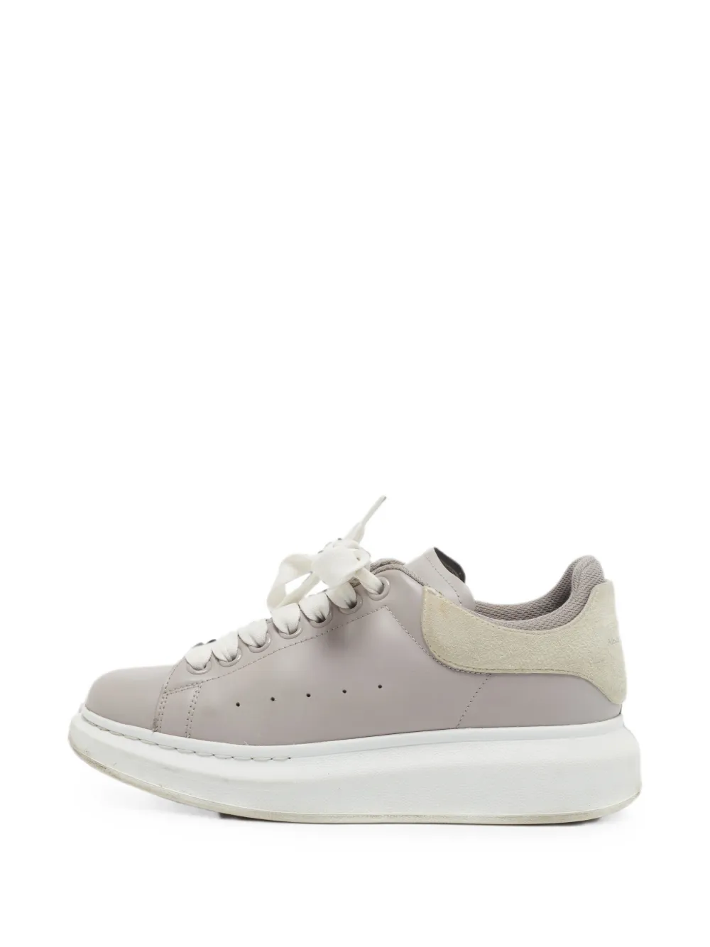 Alexander McQueen Pre-Owned Oversized sneakers - Grey