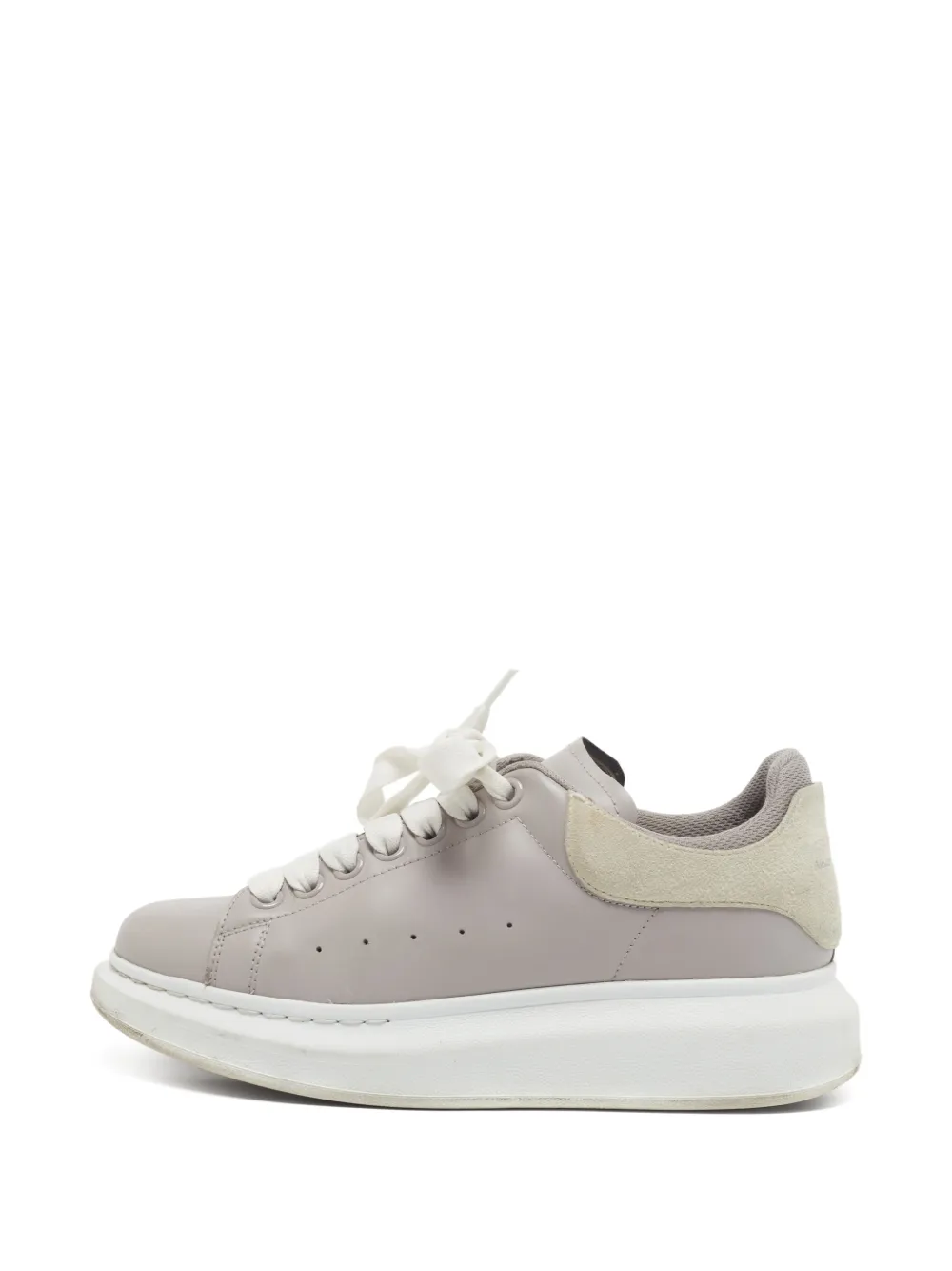 Alexander McQueen Pre-Owned Oversized sneakers - Grau