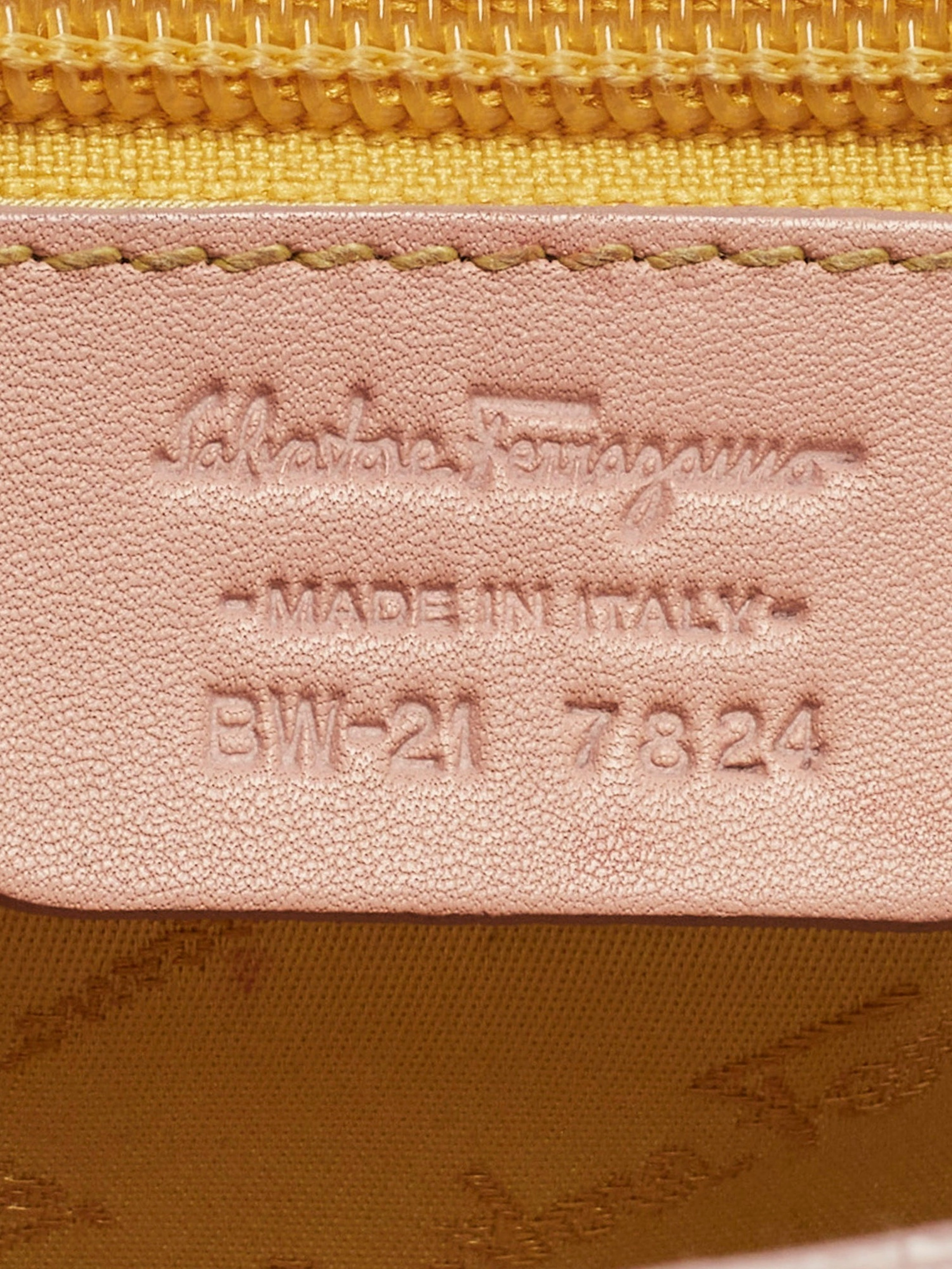 Gancini flap shoulder bag — Image 5