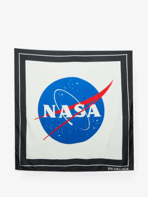 Balenciaga Pre-Owned mascada con detalle del logo en colaboración con NASA