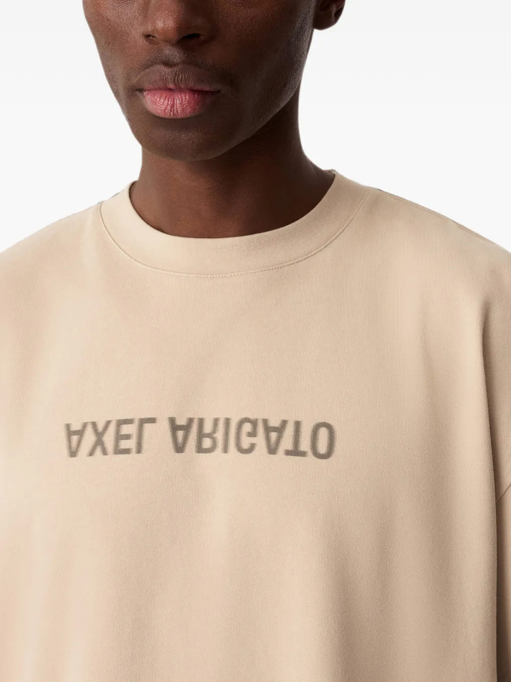 Axel Arigato Distort gewassen T-shirt Beige