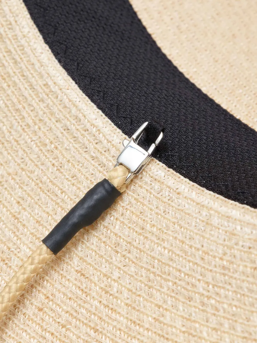 Undercover Zonnehoed met brede rand en verfraaid met kralen Beige