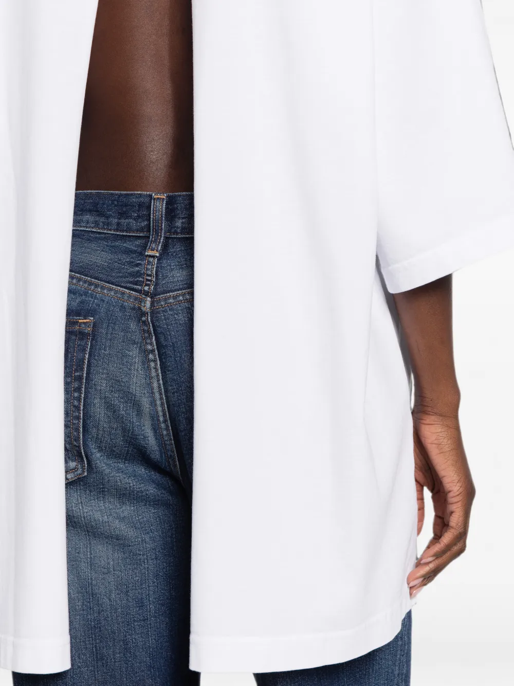 Haikure Gabrielle Back-slit T-shirt In Multi