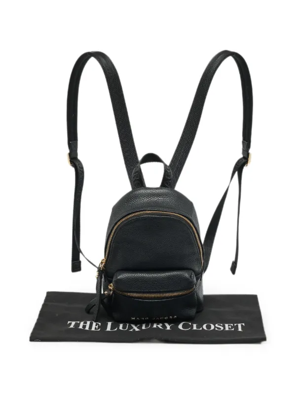 Marc Jacobs Vintage Mini Explorer Backpack | Black | FARFETCH display picture 2