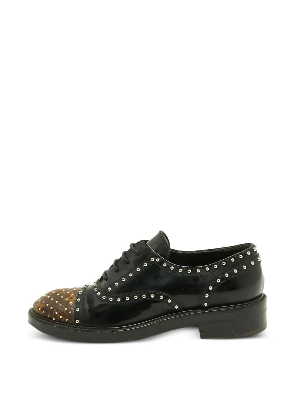 Louis Vuitton Pre-Owned Monogram canvas studded oxford shoes - Schwarz