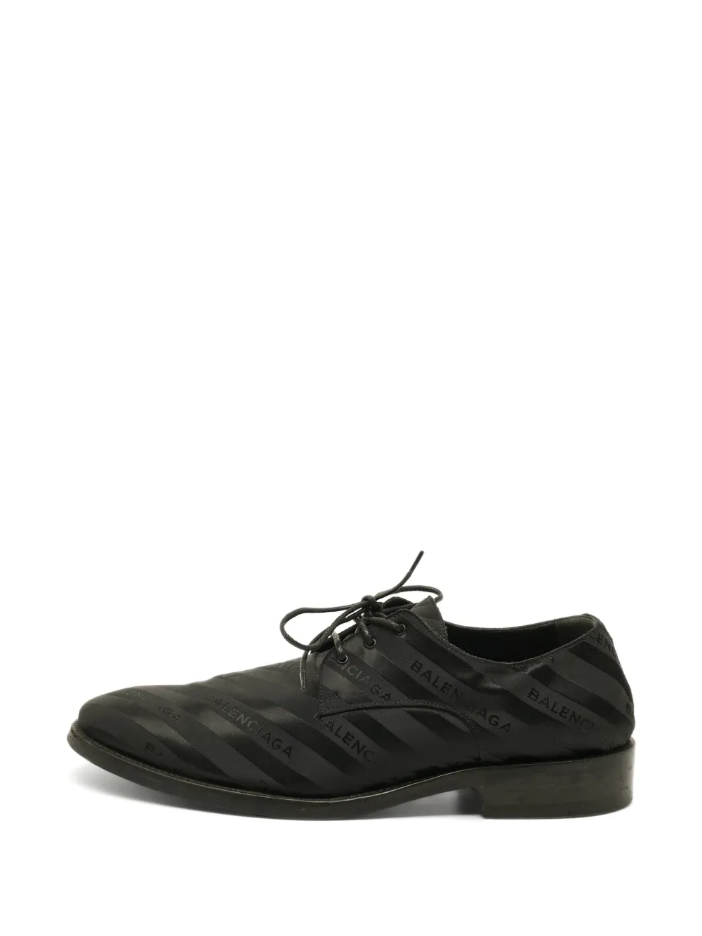 Balenciaga Pre-Owned logo-print lace-up Derby shoes - Nero