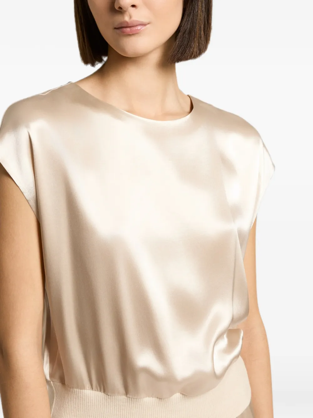 Peserico Blouse met satijnen afwerking Beige