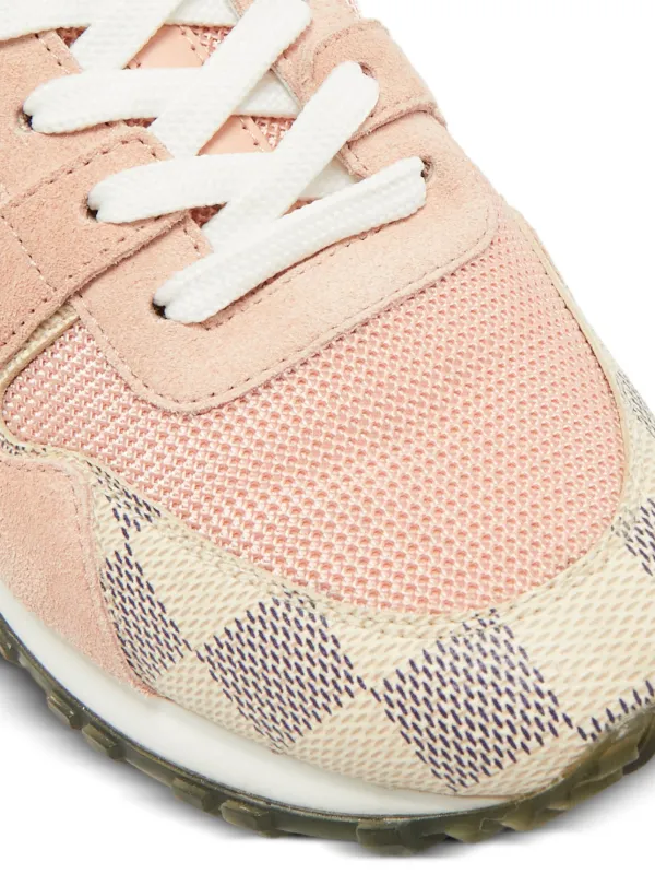 Louis Vuitton Pre-Owned Run Away スニーカー | ピンク | FARFETCH JP