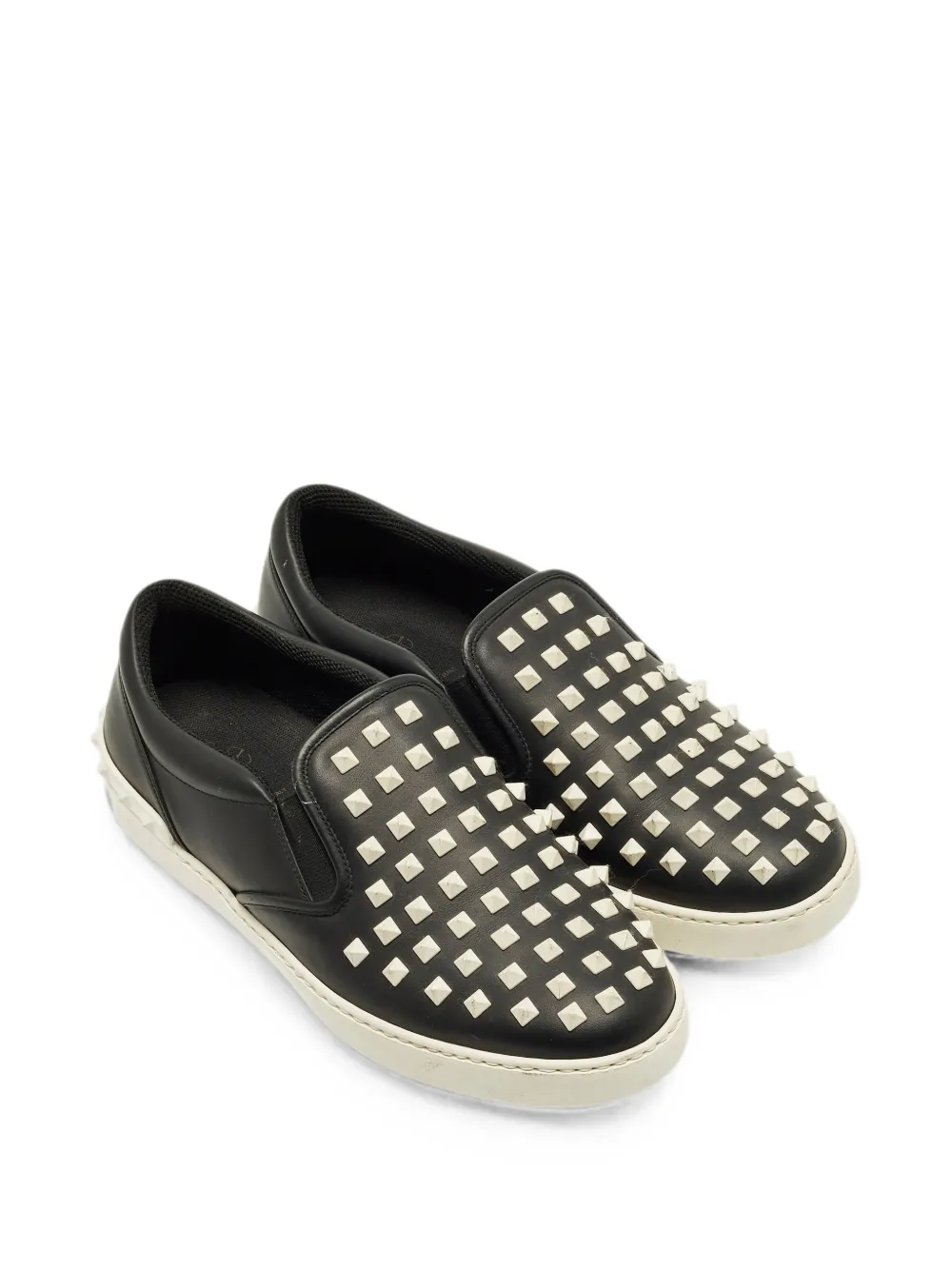 Valentino Garavani Pre-Owned Rockstud slip-on sneakers - Nero