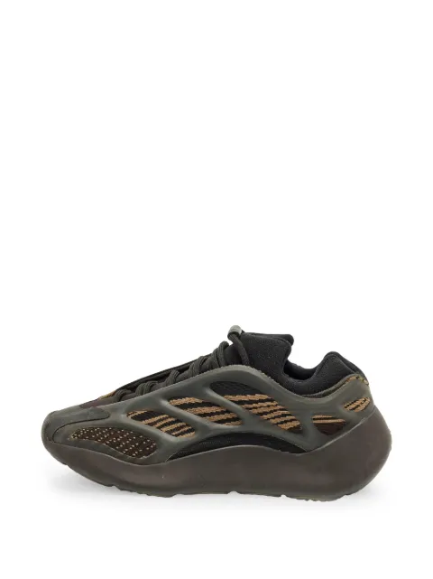 adidas Yeezy 700 V3 sneakers