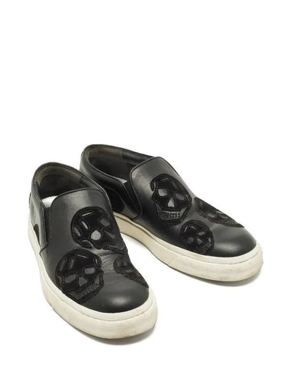 Alexander McQueen スカル ローファー Alexander McQueen Pre-Owned Skull Leather slip-on Sneakers | Black