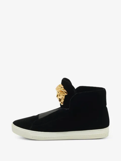 Versace Pre-Owned Medusa-embellishment sneakers