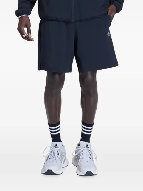 adidas bermudas Tech Trefoil Essentials con logo