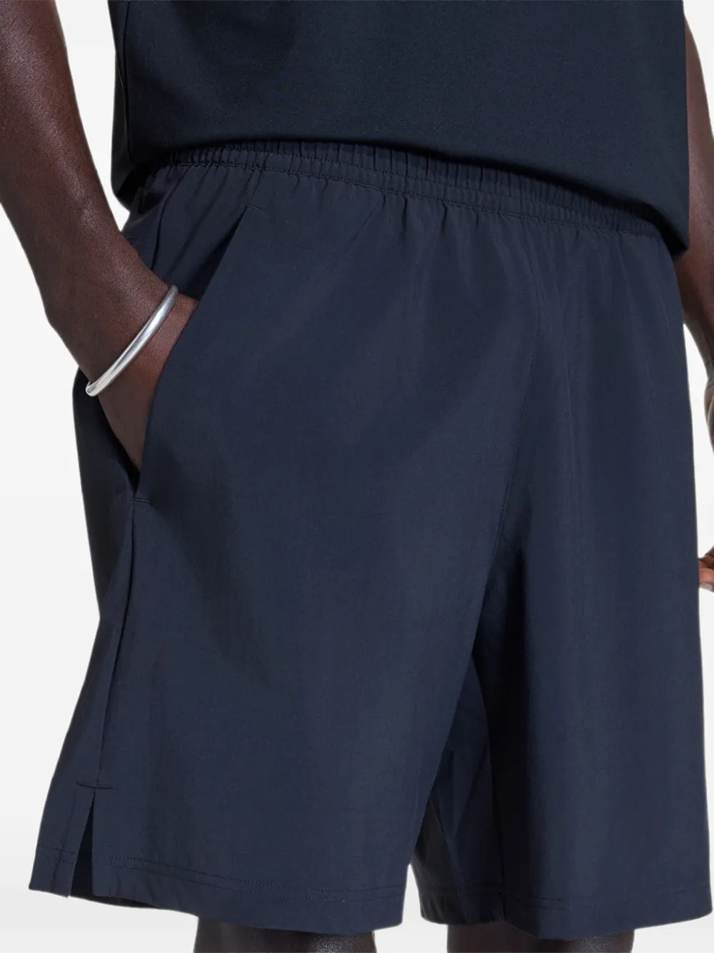adidas Tech Trefoil Essentials logo shorts Blauw