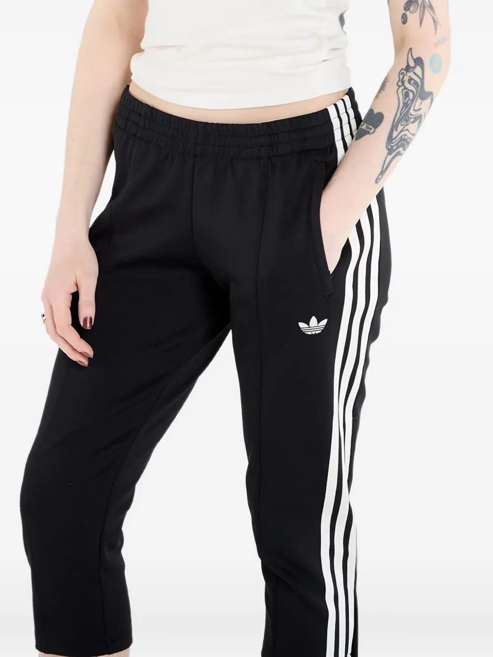 adidas Superstar trainingsbroek met geborduurd logo Zwart