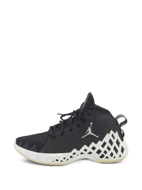Jordan Diamond Mid sneakers