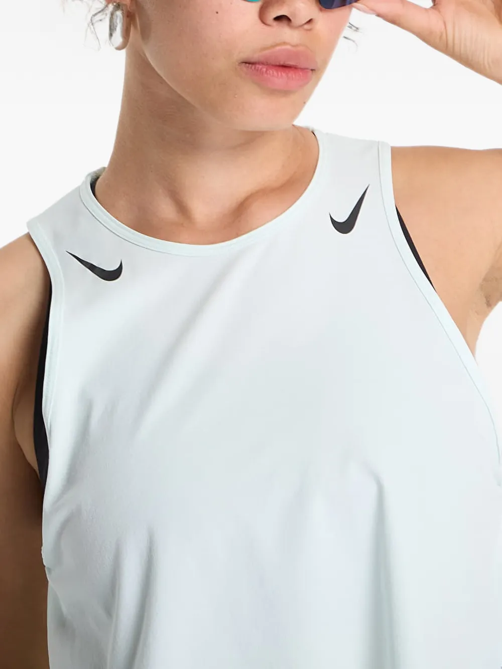 Nike AeroSwift cropped tanktop Groen