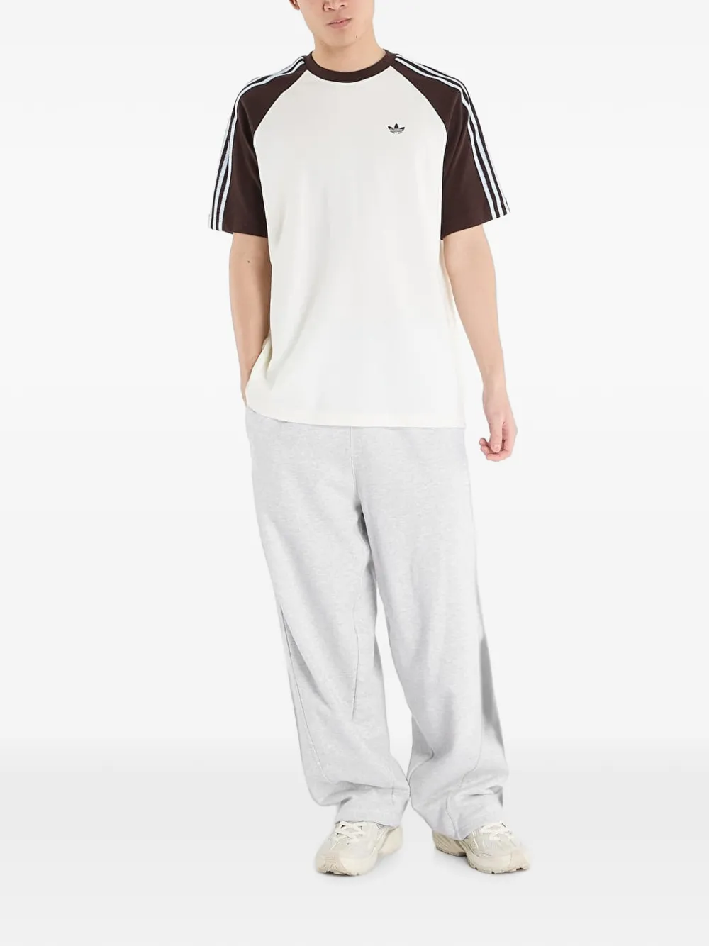 adidas Britcore raglan-sleeve logo-embroidered T-shirt Beige