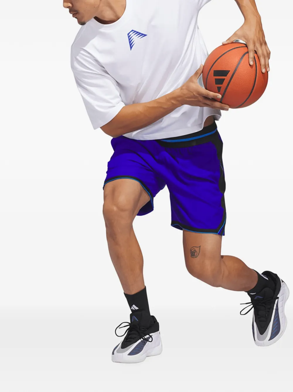 adidas Anthony Edwards Believe That graphic-print T-shirt Wit