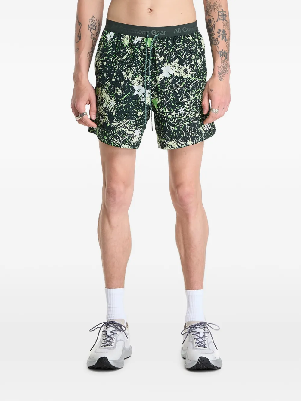 Nike Acg Second Sunrise Shorts In Green