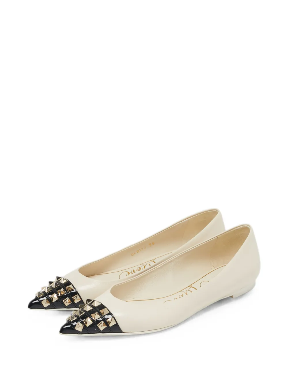 Valentino Garavani Pre-Owned Rockstud pointed ballet flats - Toni neutri